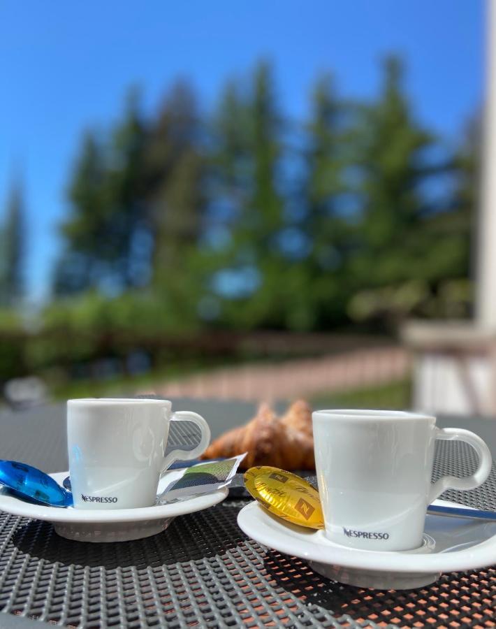 Hotel Paradiso Como Brunate Eksteriør bilde