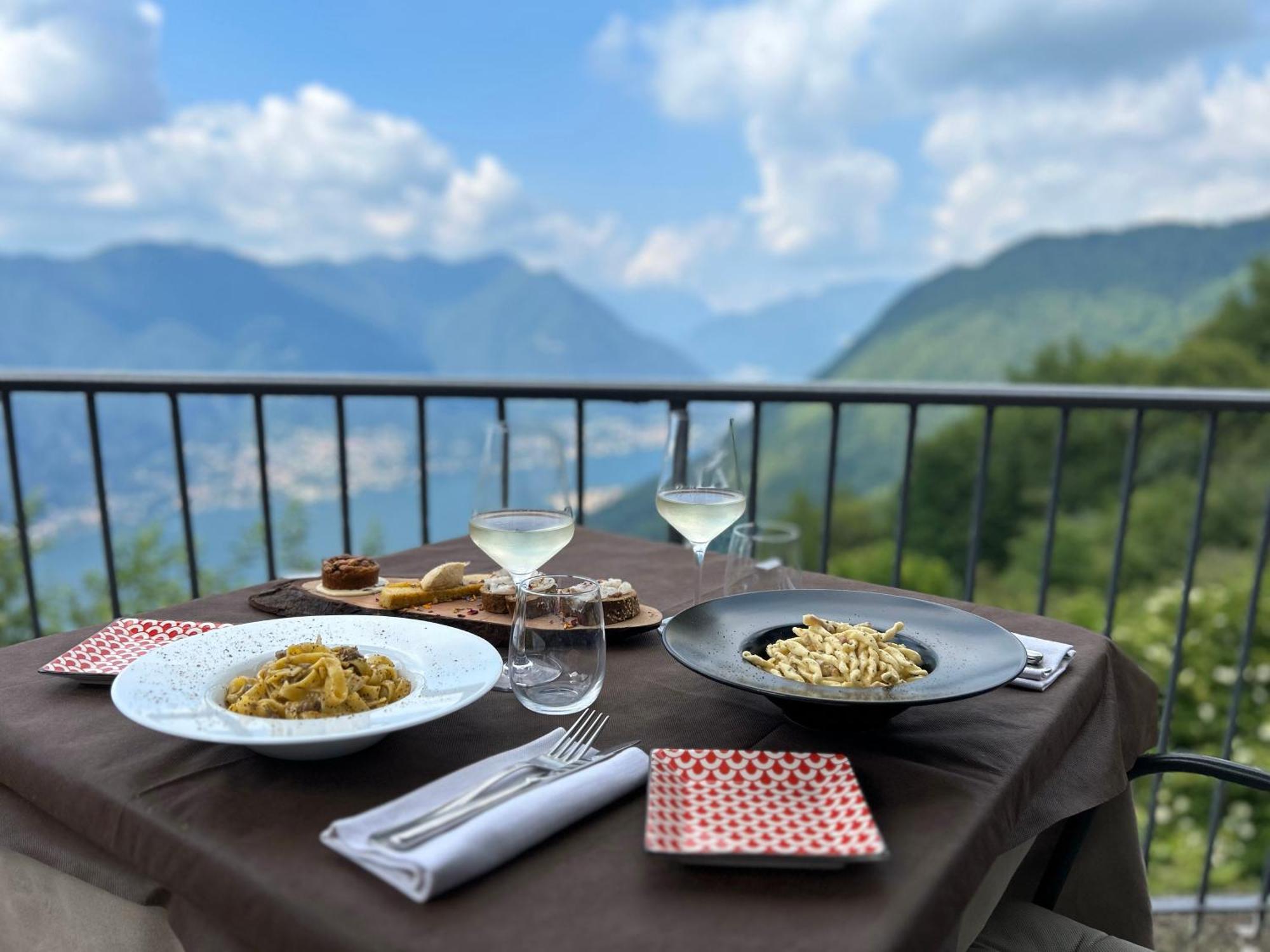 Hotel Paradiso Como Brunate Eksteriør bilde